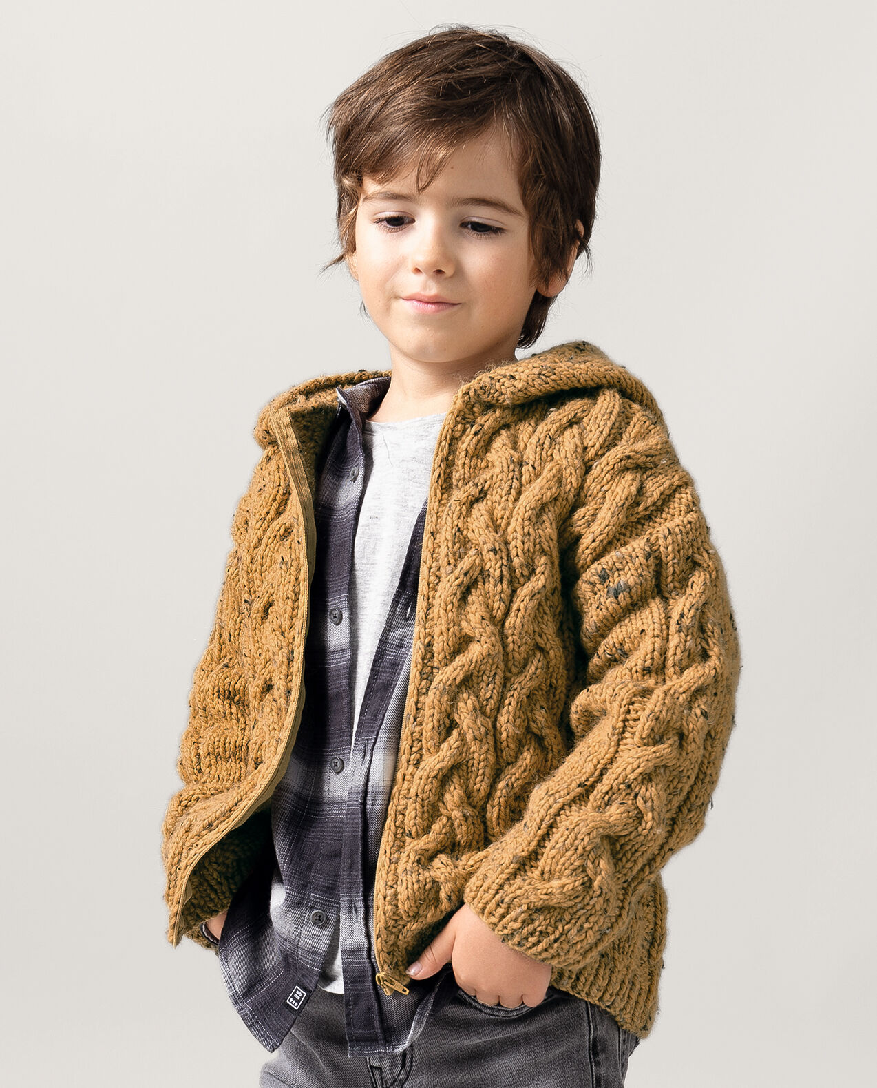 Modèle Gilet Garçon Paul Phil Tweedy.jpg